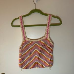 Women’s crocheted cropped tank size m